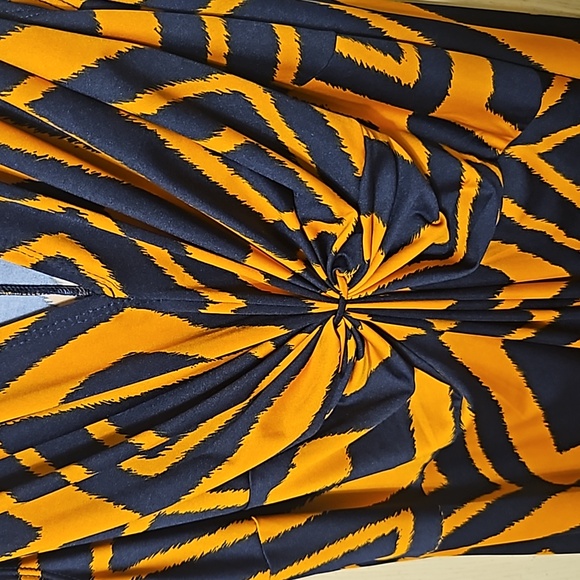 Maxi Dress - Picture 3 of 4